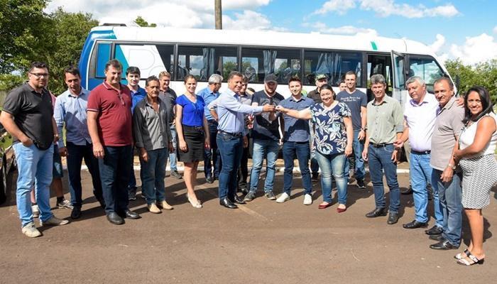 Catanduvas - Município recebe ônibus para atendimento na saúde