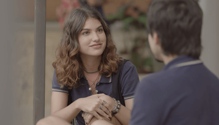 'Malhação': Samantha convida Felipe para viajar com ela