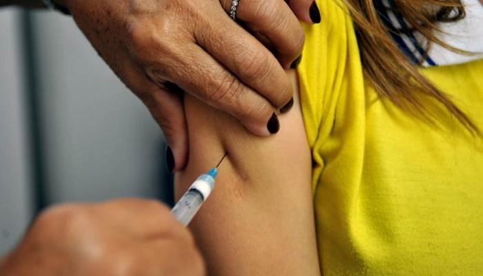 Toda população deve tomar vacina contra febre amarela até o fim do ano