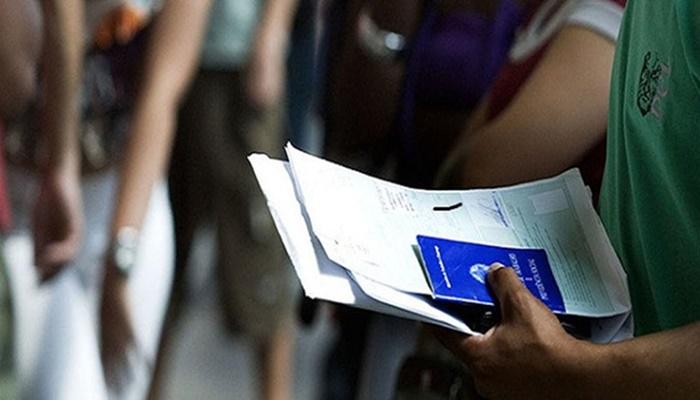 Desemprego fica em 12,2% em janeiro de 2018 e atinge 12,7 milhões de pessoas