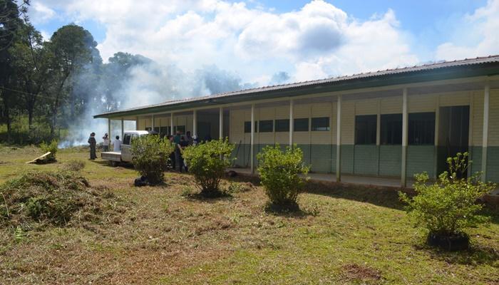 Pinhão - Prefeitura vai transformar escola desativada há vários anos em Posto de Saúde
