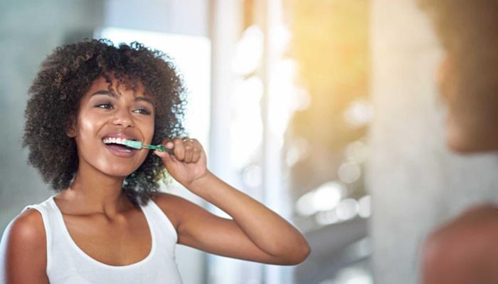 5 erros comuns que prejudicam os dentes