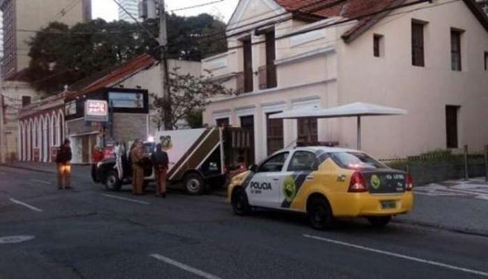 Morador de rua é morto a pedradas em Curitiba