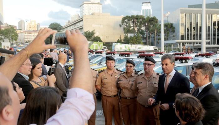 Governador entrega 150 novas viaturas para a Polícia Militar