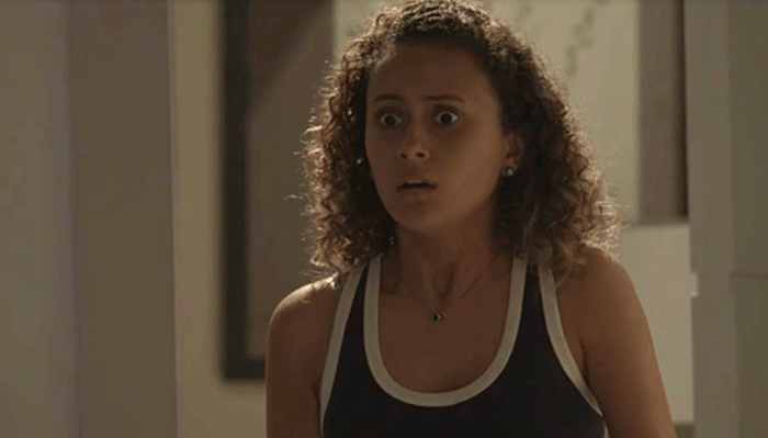 'Malhação': Maria Alice flagra momento quente entre Alex e Pérola