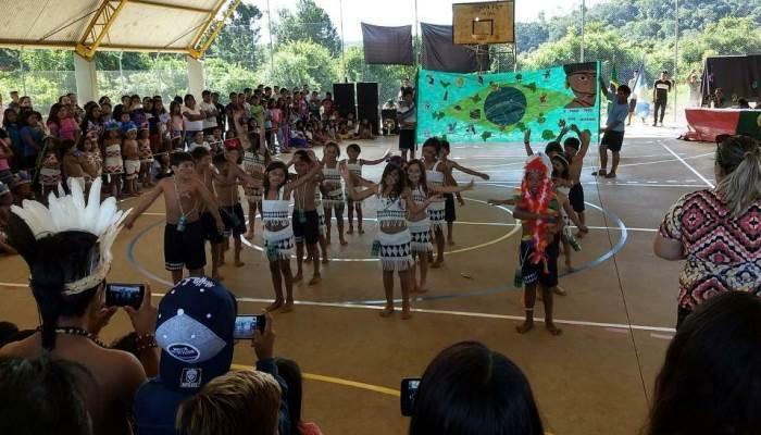 Nova Laranjeiras - Grande Festa comemora o Dia do Índio na Reserva Indígena Rio das Cobras