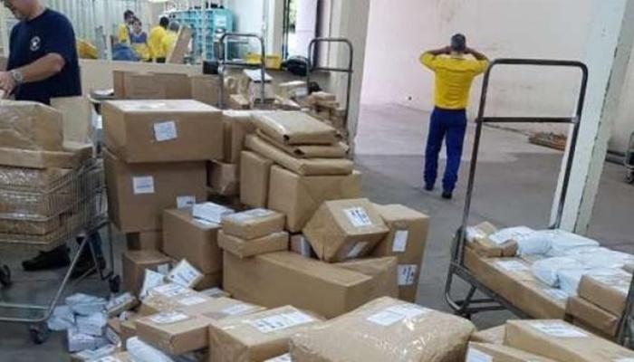 Receita Federal apreende 486 volumes de agrotóxicos em operação nos Correios