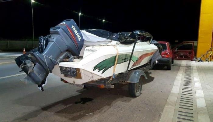 Laranjeiras - Polícia Rodoviária recupera lancha furtada na cidade