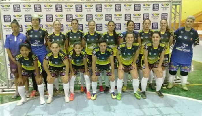 Futsal feminino goleia Brodowski por 9 a 1 pelo Campeonato