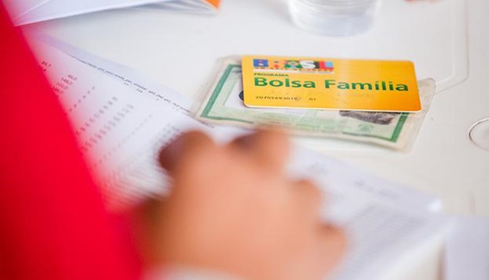 Governo amplia faixa de renda de quem pode receber o Bolsa Família