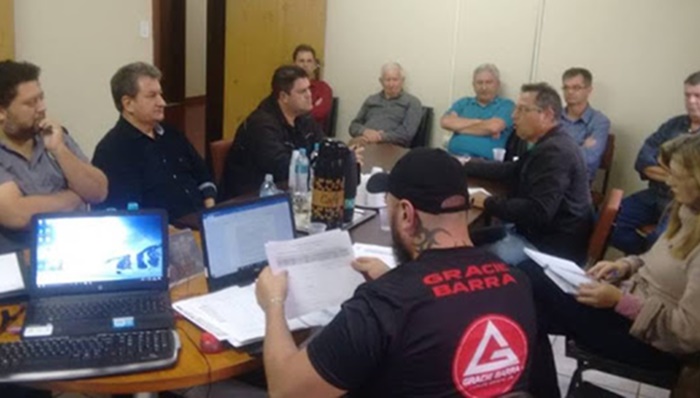 Prefeitos e Secretários da Cantuquiriguaçu dão importante passo para retomada do CMC