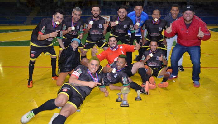 Pinhão - Nosso Supermercado/Chama Gás “A” vence São Geraldo / Água Verde e conquista o titulo do Campeonato Municipal de Futsal Masculino 2018