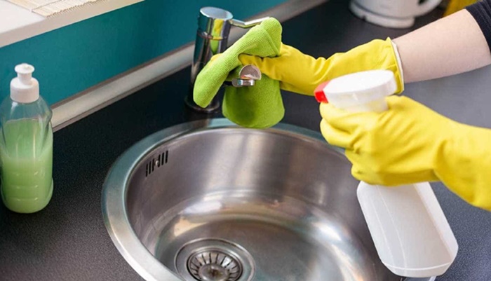 5 truques para limpar a cozinha que você nem imagina
