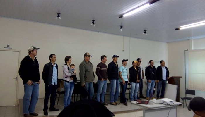 Guaraniaçu - Produtores fundam Associação de Caprinos e Ovinos no Município