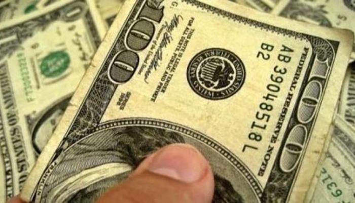Alta do dólar ajudará governo a cumprir regra de ouro em 2018