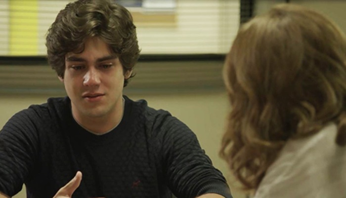 'Malhação': Alex desabafa com Gabi e Paulo