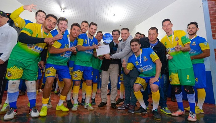 Guaraniaçu - Município é Campeão no Futsal Masculino da Super Copa da Amizade