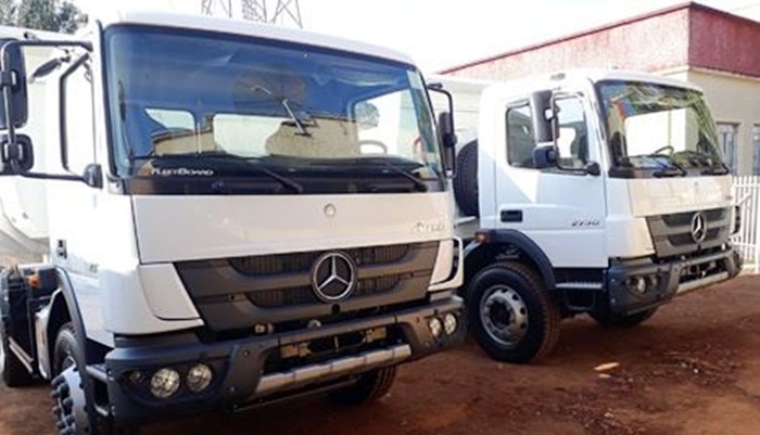 Guaraniaçu - Dois novos Caminhões chegam para o Setor de Viação e Obras