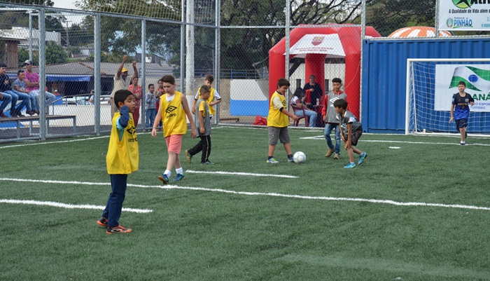 Pinhão - Estão abertas as inscrições para a Escolinha Furacão