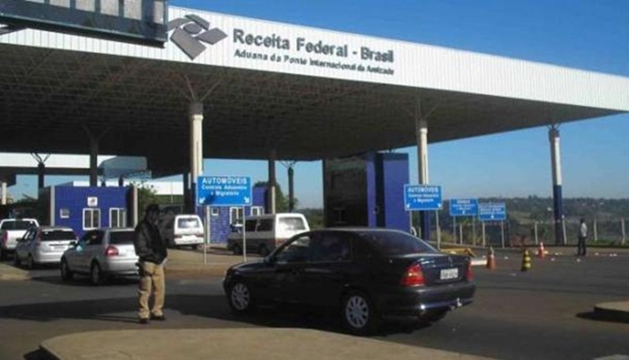 Receita Federal esclarece sobre entrada de veículos estrangeiros no Brasil