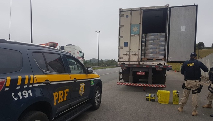 Quase 4 toneladas de maconha são encontradas em caminhão com placas de Guarapuava