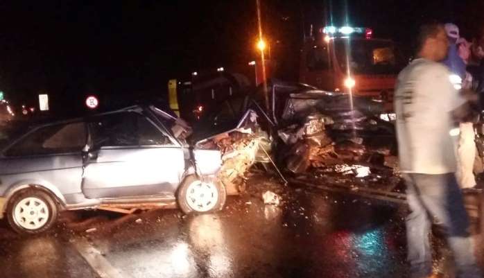 Laranjeiras - Violenta colisão deixa dois mortos