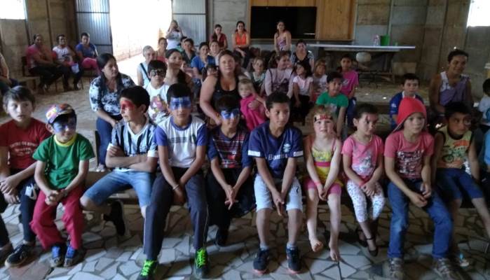 Pinhão - Localidade de Arroio Bonito recebe ações do projeto Brincadeiras na Comunidade