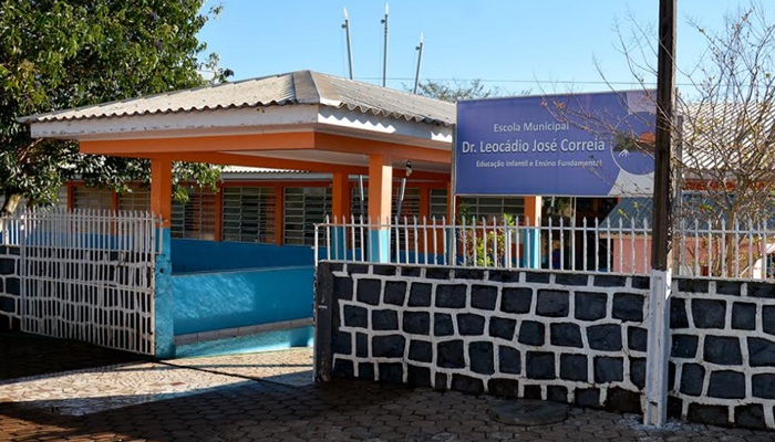 Laranjeiras - Escola Leocádio José Correia comemora nota do IDEB