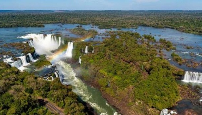 Parque Nacional do Iguaçu atende em horário diferenciado neste domingo