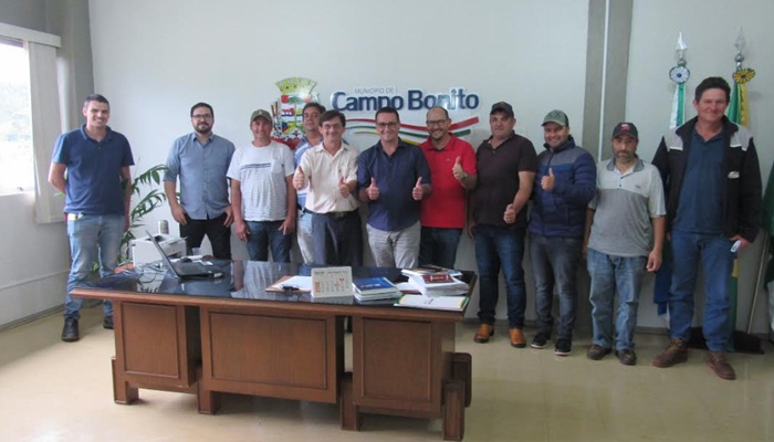 Campo Bonito - Comitiva de Ramilândia visita o município