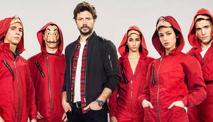 A Netflix revelou em um teaser publicado nesta quinta-feira, 25, no YouTube, que as gravações da terceira temporada de La Casa de Papel já começaram.