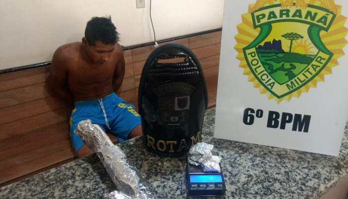 Quedas - Rotam apreende droga e prende traficante na Vila Dias