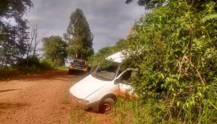 Cantagalo - PM recupera veículo roubado na Linha Santa Rita