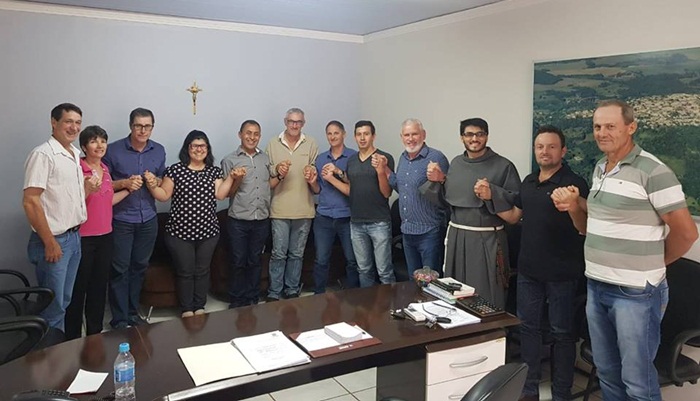 Guaraniaçu - Prefeito recebe visita da Nova Diretoria do Hospital Santo Antônio
