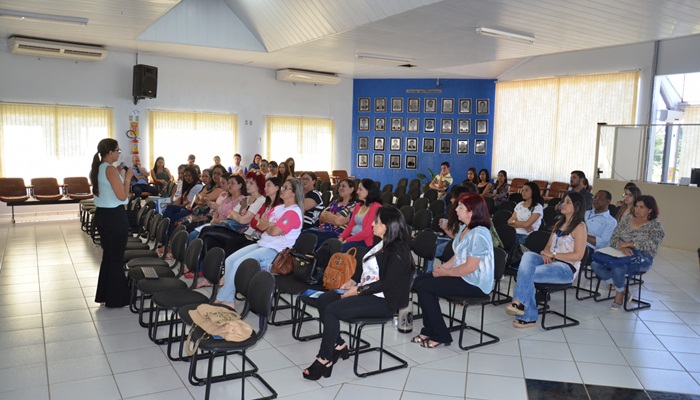 Pinhão - Participantes do Programa Família Acolhedora recebem capacitação