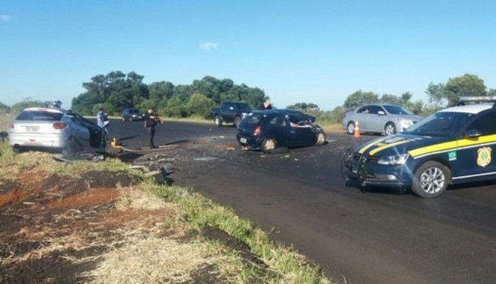 Candói – TRAGÉDIA: Seis pessoas morrem e três ficam feridas em acidente entre dois carros