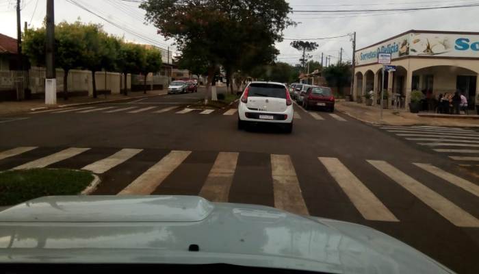 Laranjeiras – Carros usando nova placa começam a circular pelas ruas