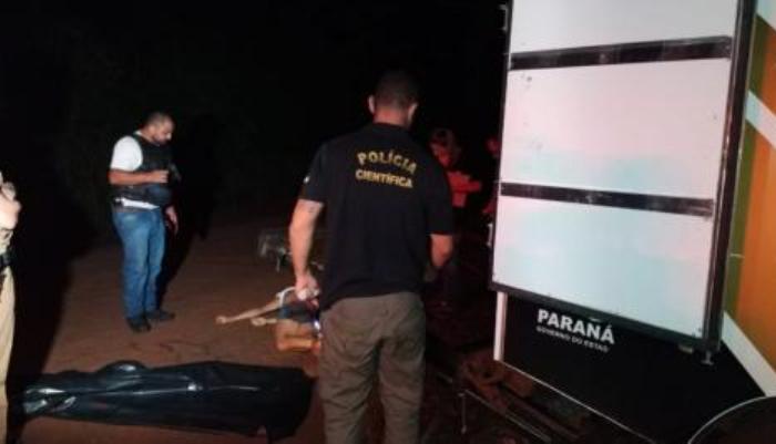 Polícia Militar encontra corpo de mulher no meio de estrada