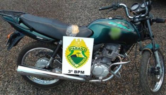 Mecânico suspeita de moto com defeito e descobre que ela era furtada