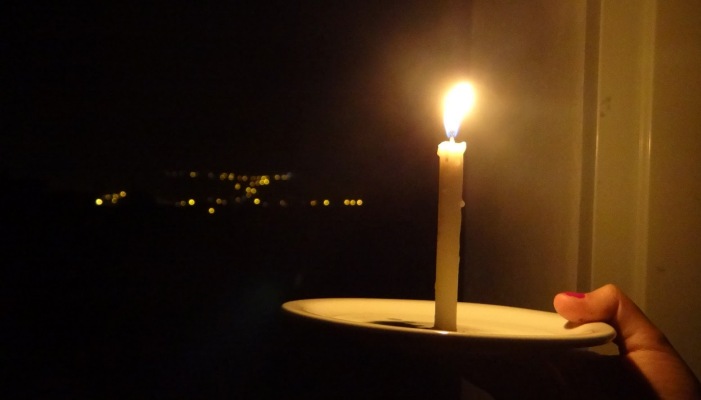 Três Barras - DESCASO: Moradores relatam falta de energia elétrica por 24h