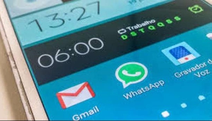 WhatsApp limita reenvio de mensagens a cinco contatos para combater fake news