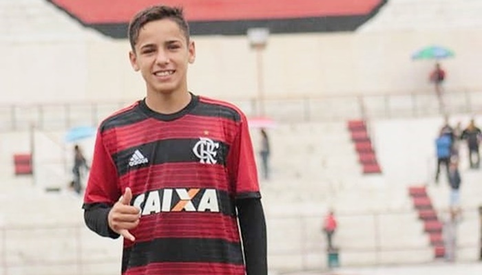 Pinhão - Após tragédia no CT do Flamengo, atleta da cidade visita família