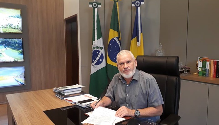 Guaraniaçu - Após 10 dias licenciado, Osmário Portela reassume “Cargo de Prefeito”
