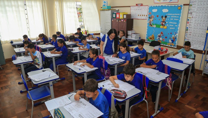 Laranjeiras - Alunos da rede pública de ensino participaram da Prova Paraná
