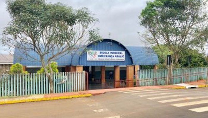 Candói - Prefeitura abre processo administrativo contra empresa que não executou obra na Escola Municipal Ormi França de Araújo