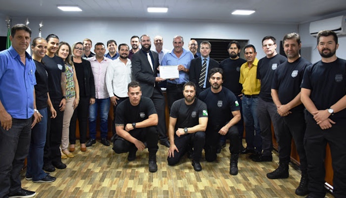 Laranjeiras - Equipe da 2ª SDP Policia Civil recebe Moção de aplausos e Reconhecimento na Câmara Municipal