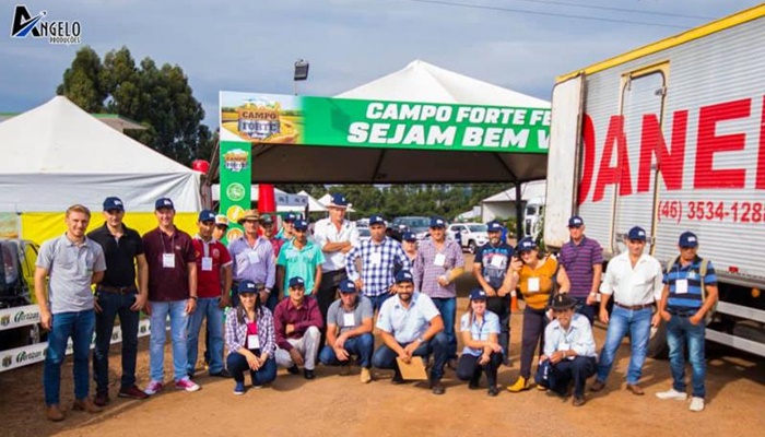 Nova Laranjeiras - Produtores participaram da programação oficial do Campo Forte Fertizan em Guaraniaçu