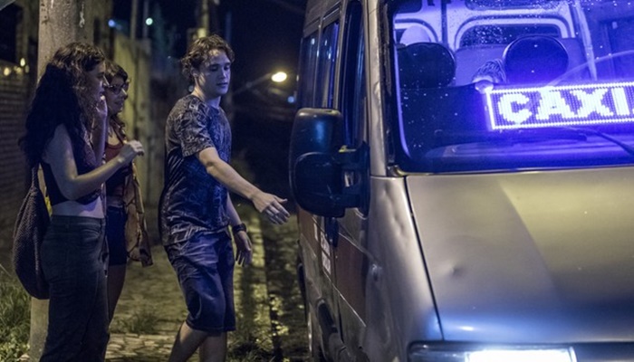 'Malhação': Rita, Raíssa, Thiago, Anjinha, Jaqueline e Guga passam por tensão em van