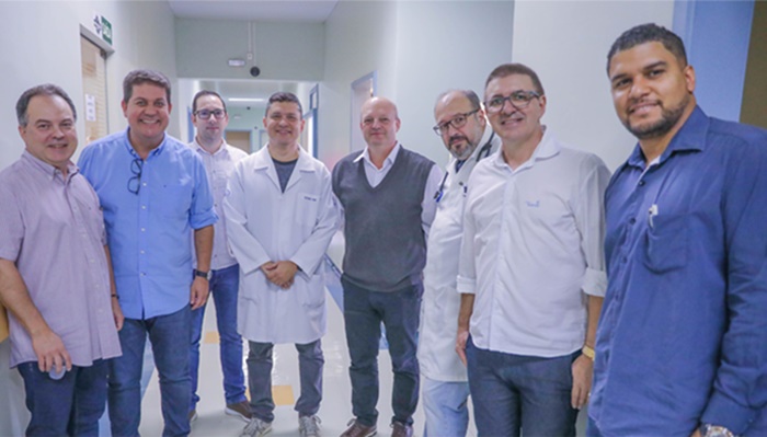 Laranjeiras - Prefeito e Secretário de saúde visitam Instituto São José e conferem os equipamentos da nova UTI