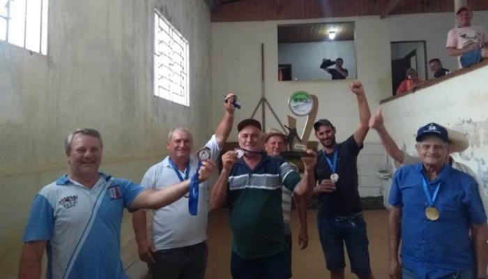 Nova Laranjeiras - II Campeonato municipal de Bocha em equipe teve a disputa do 3º e 4º Lugar nesse sábado
